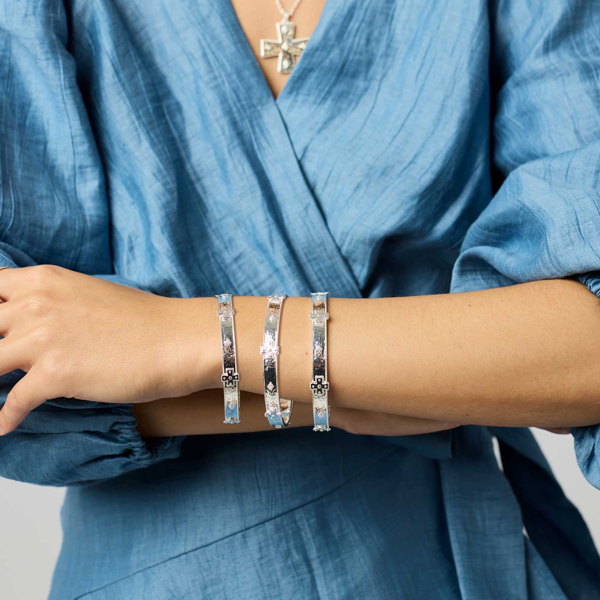 Canterbury Bangle - Image 4