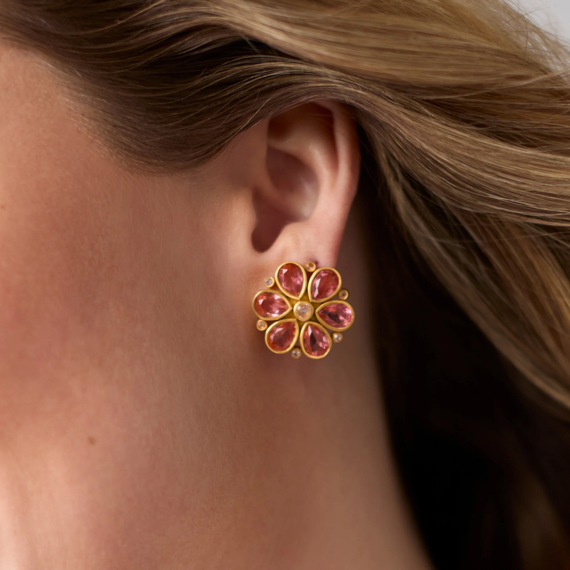 Daisy Stud - Image 6