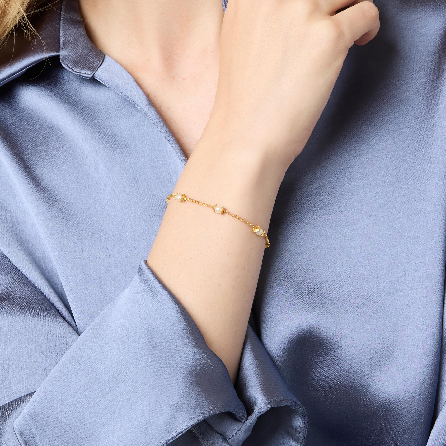 Hydra Delicate Bracelet - Image 3