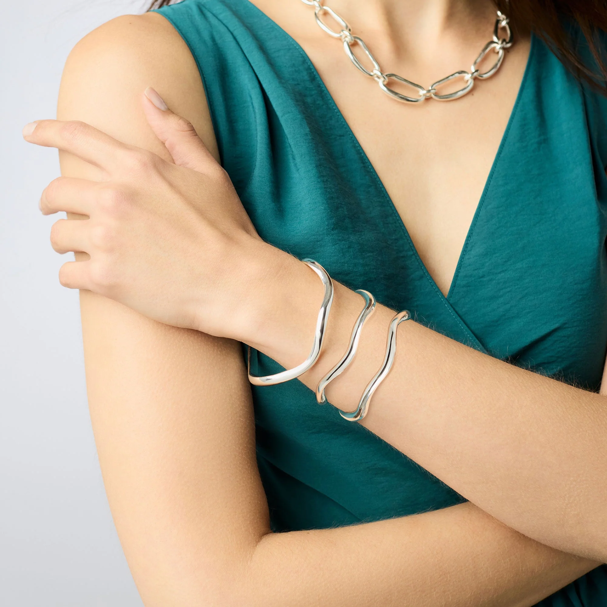 Wave Bangle - Image 4