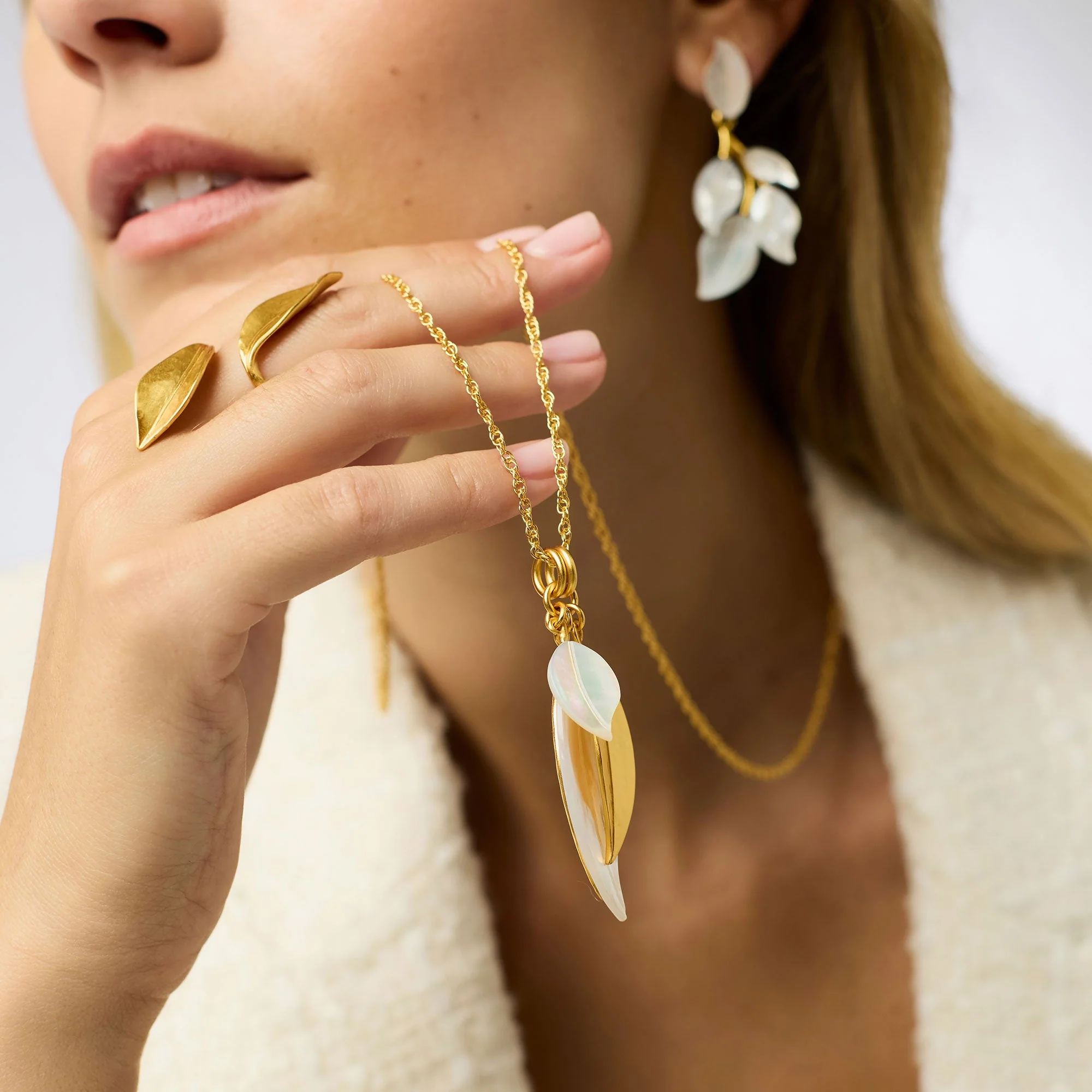 Willow Charm Pendant - Image 2